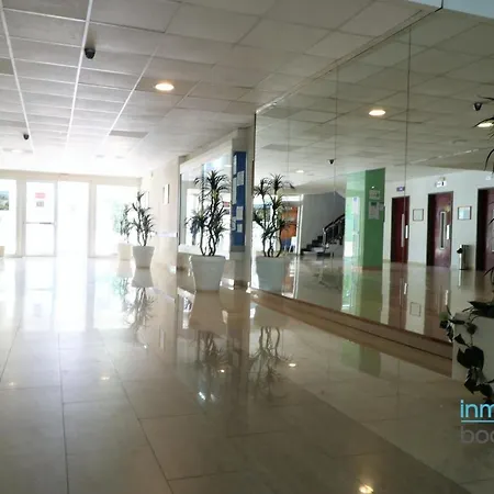 Apartment New Alboran Salou, Climatizado, Piscina Y Wifi